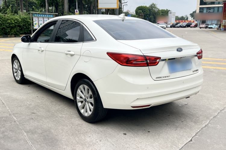 Used Ford Escort 2017 Happiness Edition 1.5L Automatic Fashion Version Exterior 8