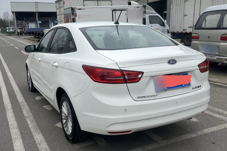 Used Ford Escort 2017 Revised Version 1.5L Automatic Comfort Edition Exterior 8