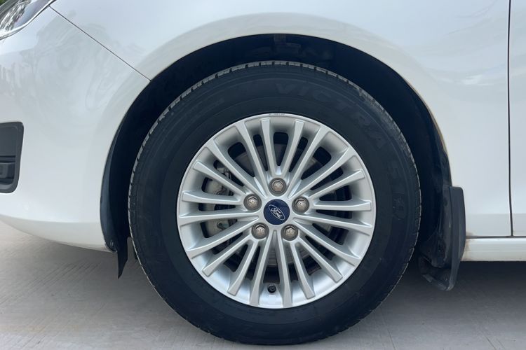 Used Ford Escort 2017 Revised Version 1.5L Automatic Comfort Edition Exterior 9