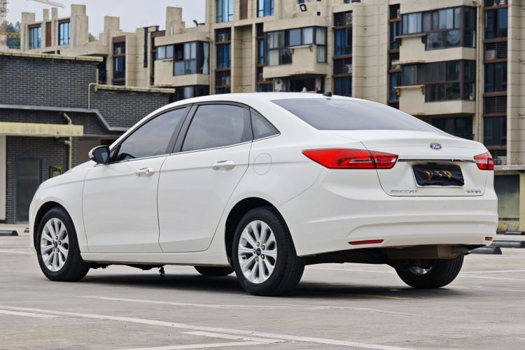 Used Ford Escort 2017 Happiness Edition 1.5L Automatic Fashion Version Exterior 9