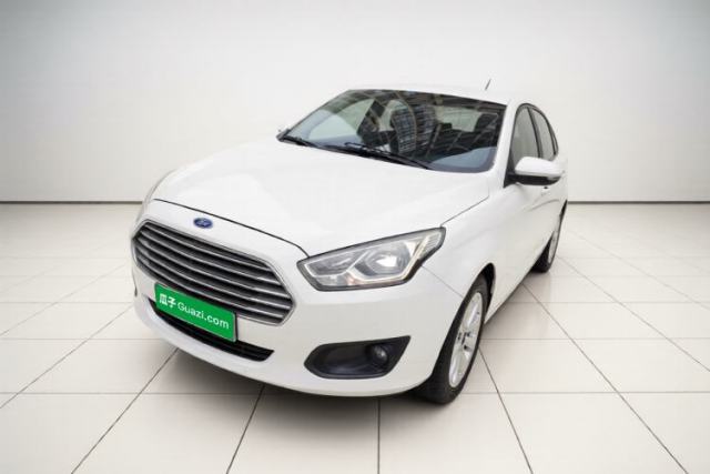 Ojetý Ford Escort 2017 Happiness Edition 1.5L Automatic Fashion Version