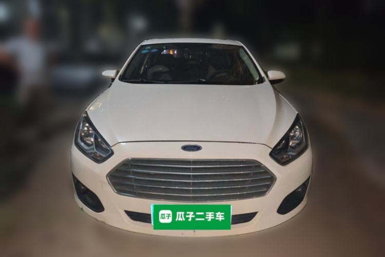 Used Ford Escort 2017 Happiness Edition 1.5L Automatic Fashion Version Front