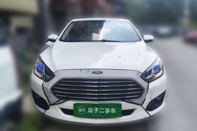 Used Ford Escort 2017 Happiness Edition 1.5L Automatic Fashion Version Front