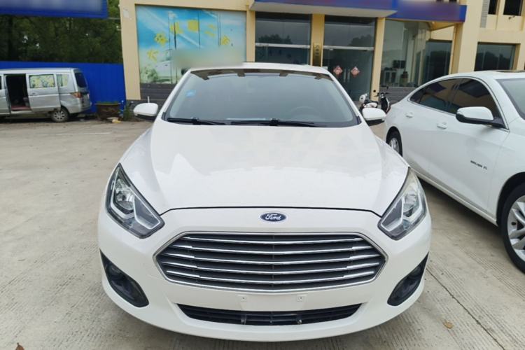 Used Ford Escort 2017 Happiness Edition 1.5L Automatic Fashion Version Front