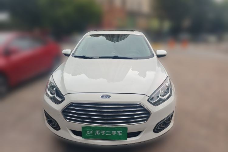 Used Ford Escort 2017 Happiness Edition 1.5L Automatic Fashion Version Front