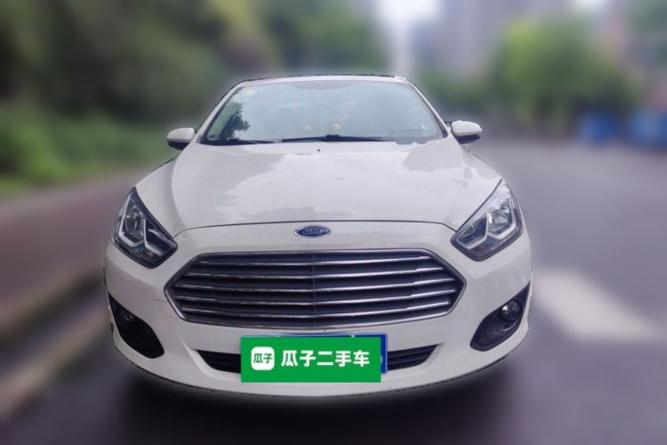 Used Ford Escort 2017 Happiness Edition 1.5L Automatic Fashion Version Front