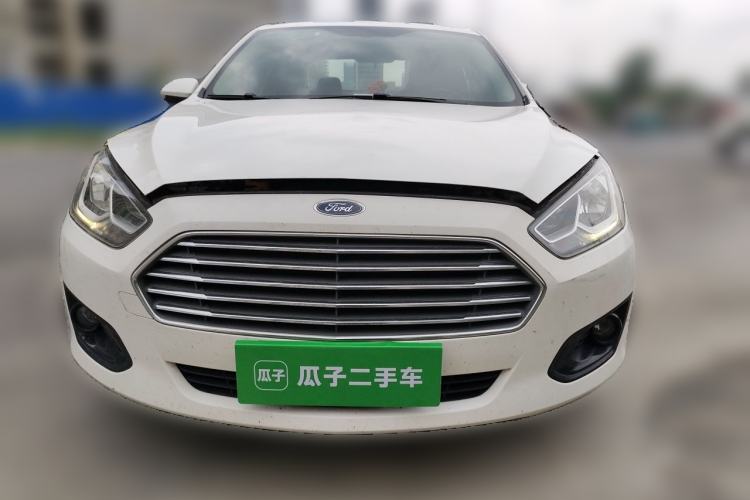 Used Ford Escort 2017 Happiness Edition 1.5L Automatic Fashion Version Front