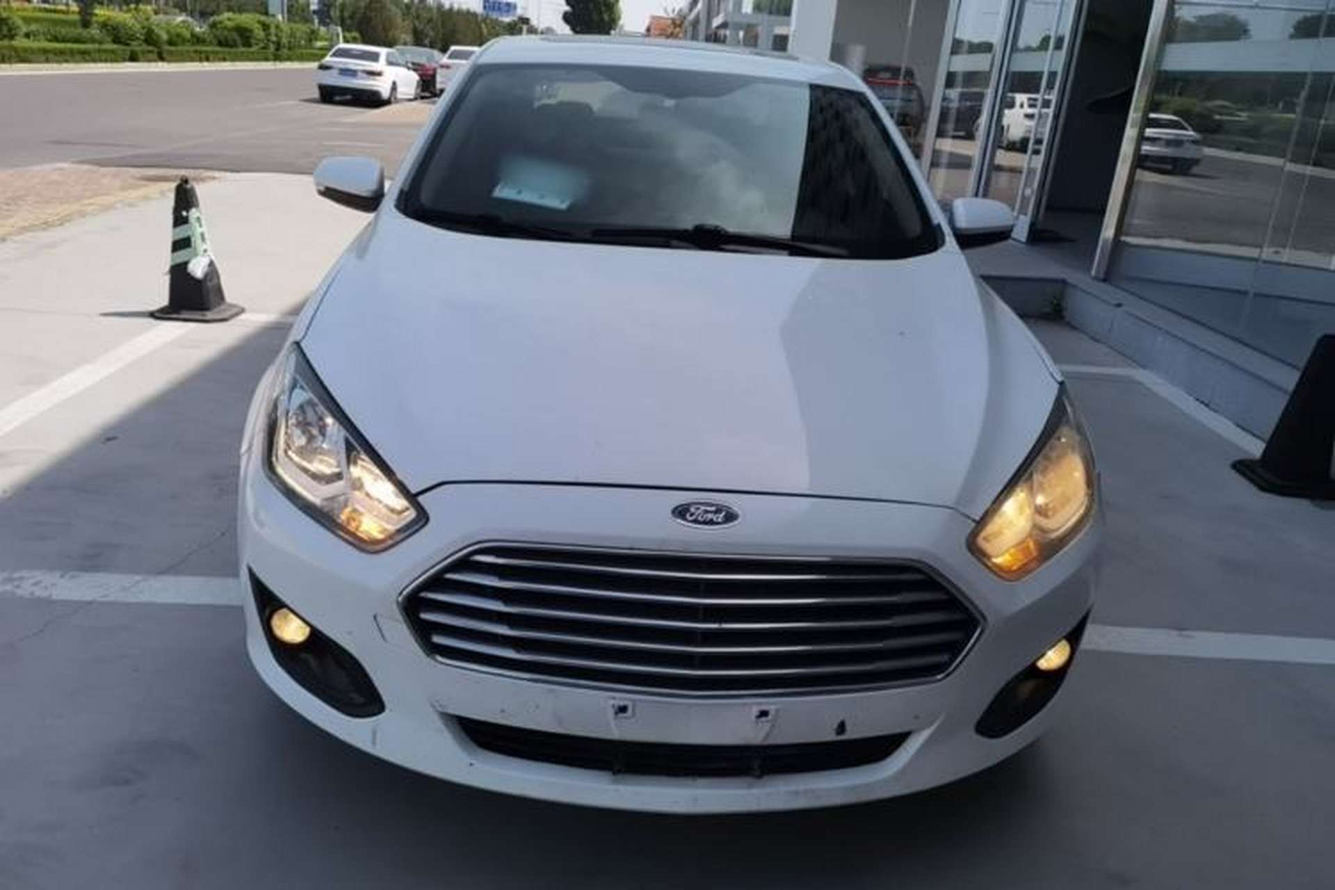Used Ford Escort 2017 Happiness Edition 1.5L Automatic Fashion Version Front