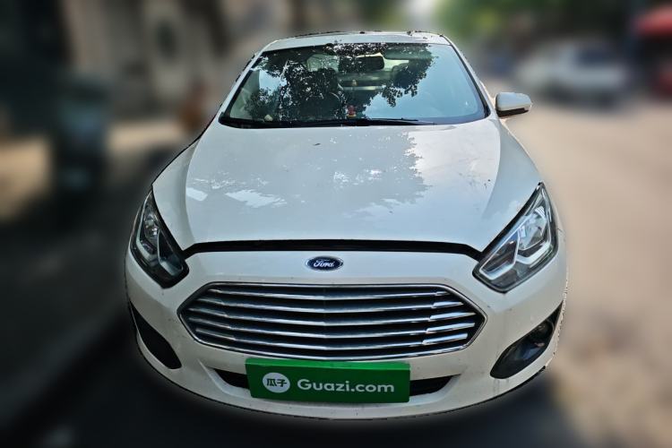 Used Ford Escort 2017 Happiness Edition 1.5L Automatic Fashion Version Front