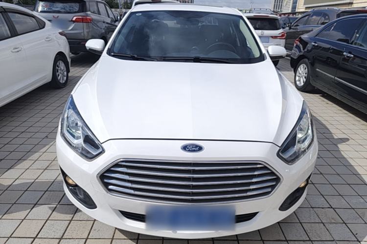 Used Ford Escort 2017 Happiness Edition 1.5L Automatic Fashion Version Front