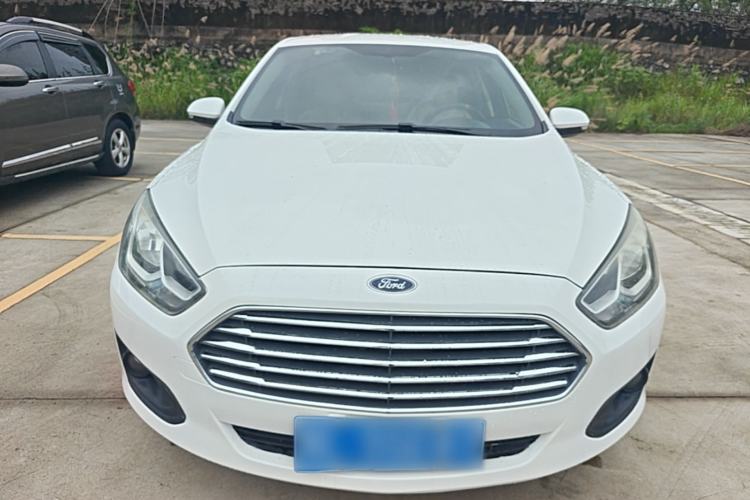 Used Ford Escort 2017 1.5L Manual Comfort Model Front