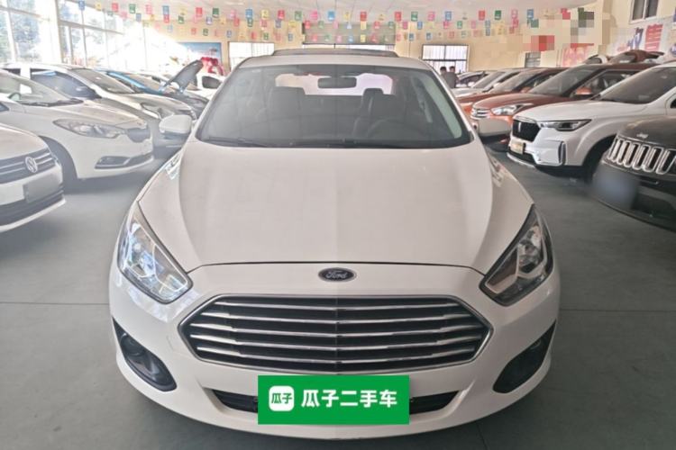 Used Ford Escort 2017 Happiness Edition 1.5L Automatic Fashion Version Front