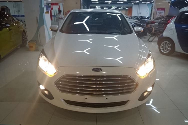 Used Ford Escort 2017 Happiness Edition 1.5L Automatic Fashion Version Front