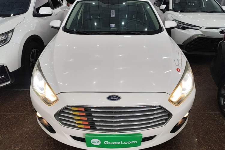Used Ford Escort 2017 1.5L Manual Comfort Model Front