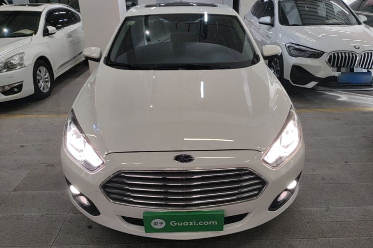 Used Ford Escort 2017 Happiness Edition 1.5L Automatic Fashion Version Front