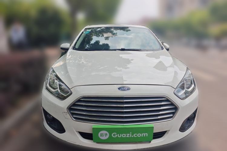 Used Ford Escort 2017 Happiness Edition 1.5L Automatic Fashion Version Front