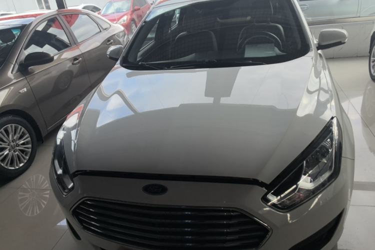 Used Ford Escort 2017 Revised Version 1.5L Automatic Comfort Edition Front