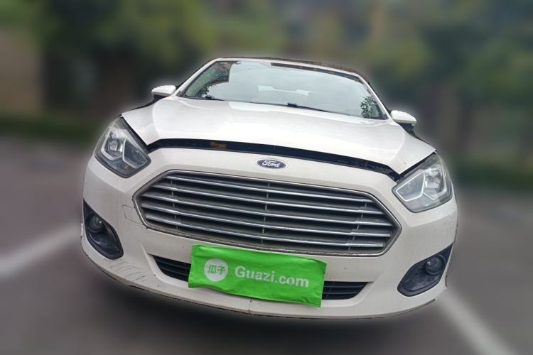 Used Ford Escort 2017 Happiness Edition 1.5L Automatic Fashion Version Front