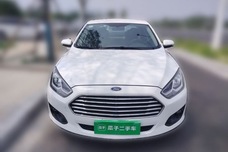 Used Ford Escort 2017 1.5L Manual Comfort Model Front