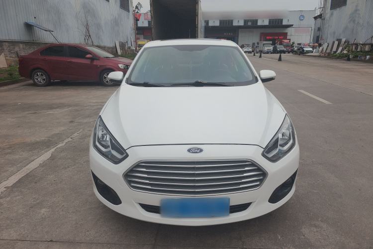 Used Ford Escort 2017 Happy Edition 1.5L Manual Fashion Model Front