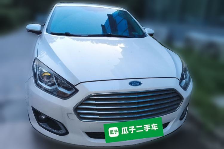 Used Ford Escort 2017 Happiness Edition 1.5L Automatic Fashion Version Front