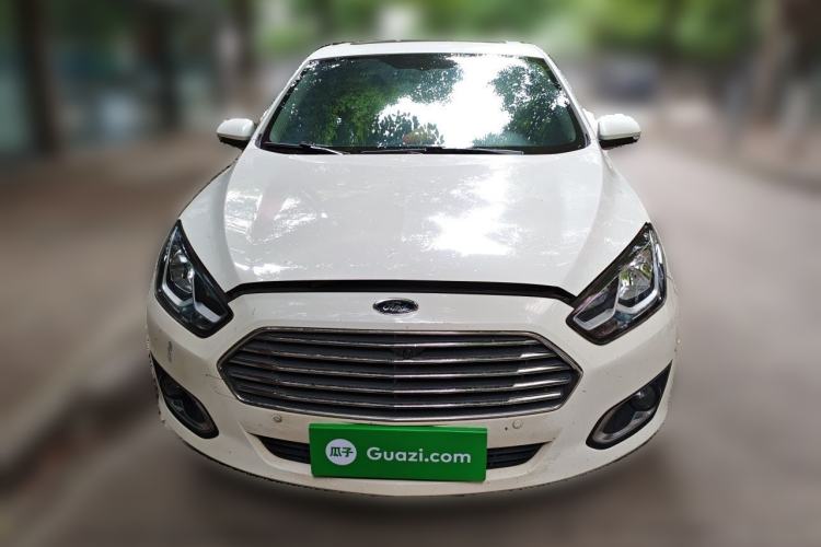 Used Ford Escort 2017 Happiness Edition 1.5L Automatic Fashion Version Front