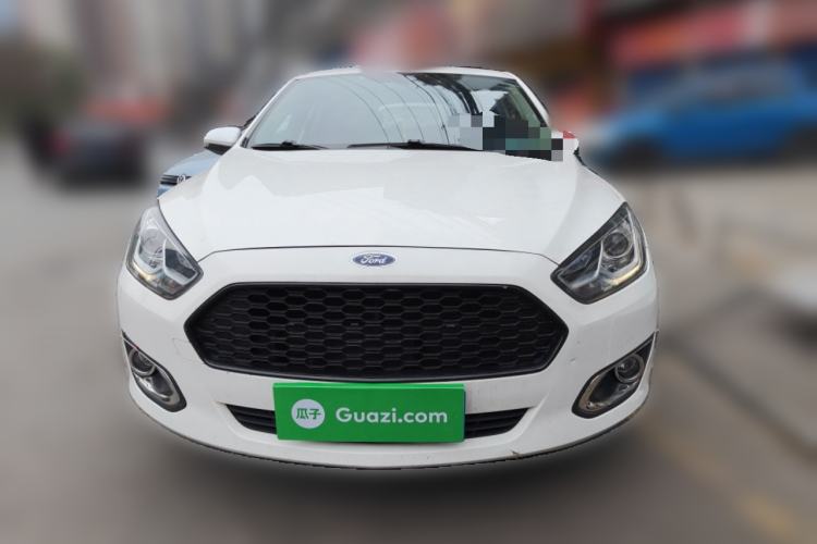 Used Ford Escort 2017 Happiness Edition 1.5L Automatic Fashion Version Front