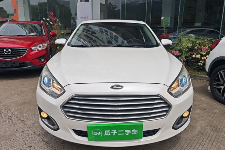 Used Ford Escort 2017 Happiness Edition 1.5L Automatic Fashion Version Front