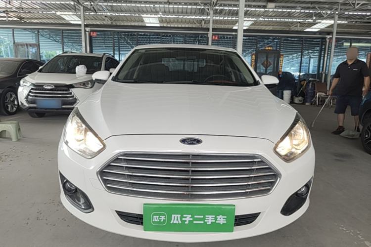Used Ford Escort 2017 Happiness Edition 1.5L Automatic Fashion Version Front