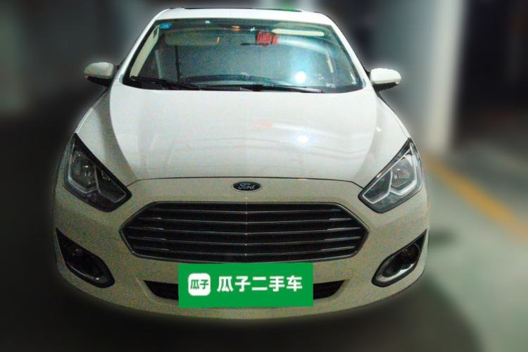 Used Ford Escort 2017 Happiness Edition 1.5L Automatic Fashion Version Front