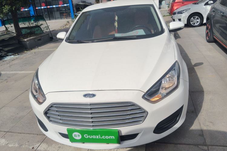 Used Ford Escort 2017 Revised Version 1.5L Manual Comfort Edition Front