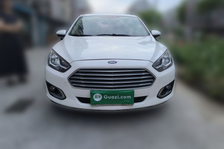 Used Ford Escort 2017 Happiness Edition 1.5L Automatic Fashion Version Front