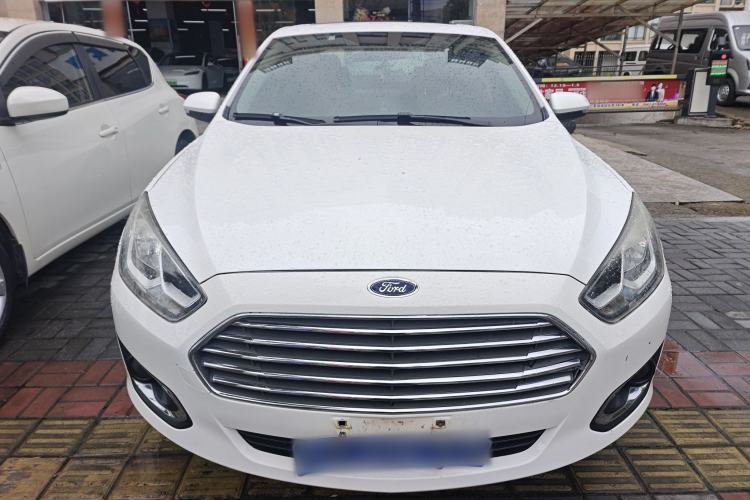 Used Ford Escort 2017 Happiness Edition 1.5L Automatic Fashion Version Front