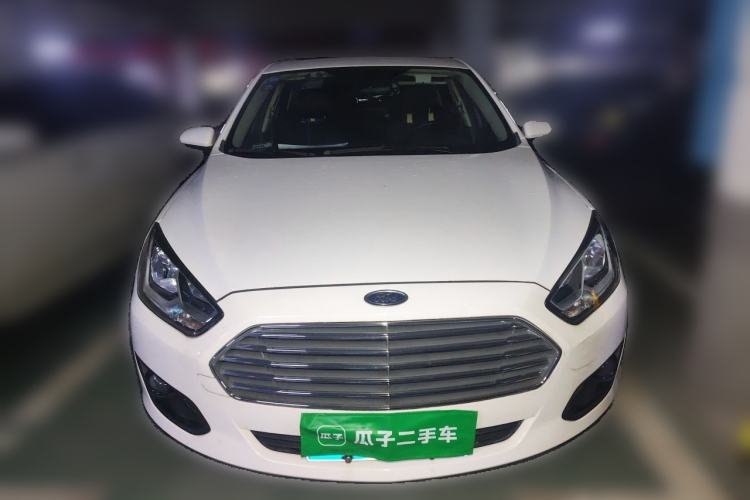 Used Ford Escort 2017 Happiness Edition 1.5L Automatic Fashion Version Front