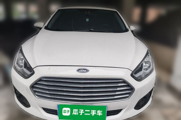 Used Ford Escort 2017 Happiness Edition 1.5L Automatic Fashion Version Front