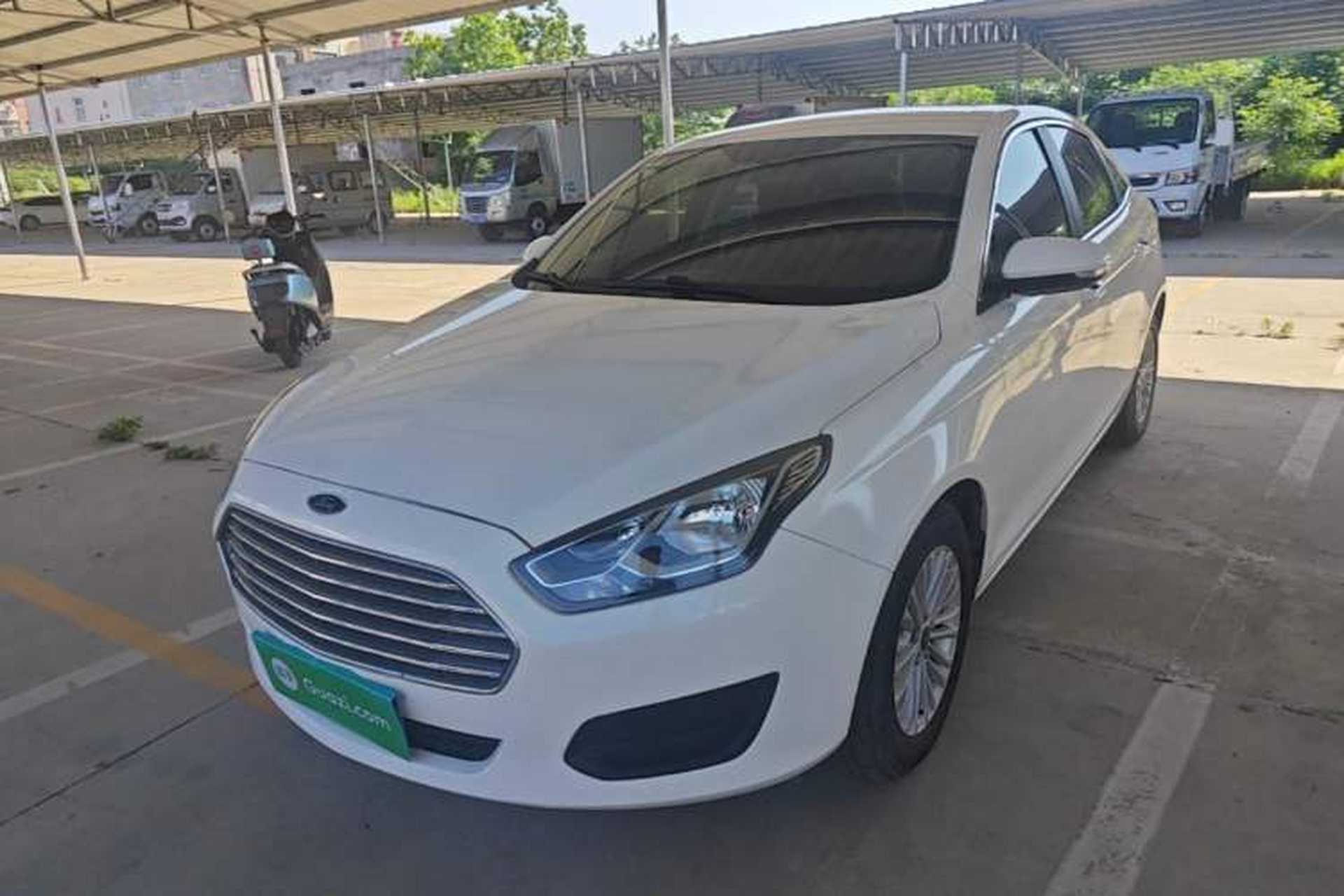 Used Ford Escort 2017 Revised Version 1.5L Manual Comfort Edition Front Left 45 Deg