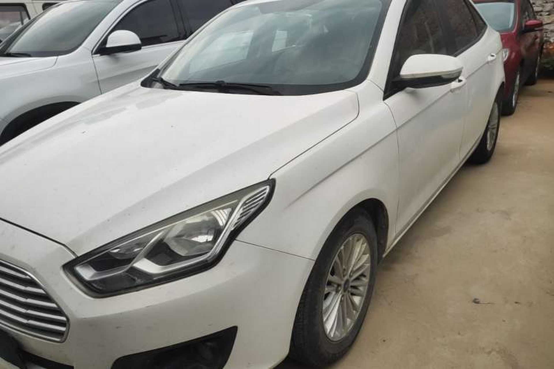 Used Ford Escort 2017 1.5L Manual Comfort Model Front Left 45 Deg