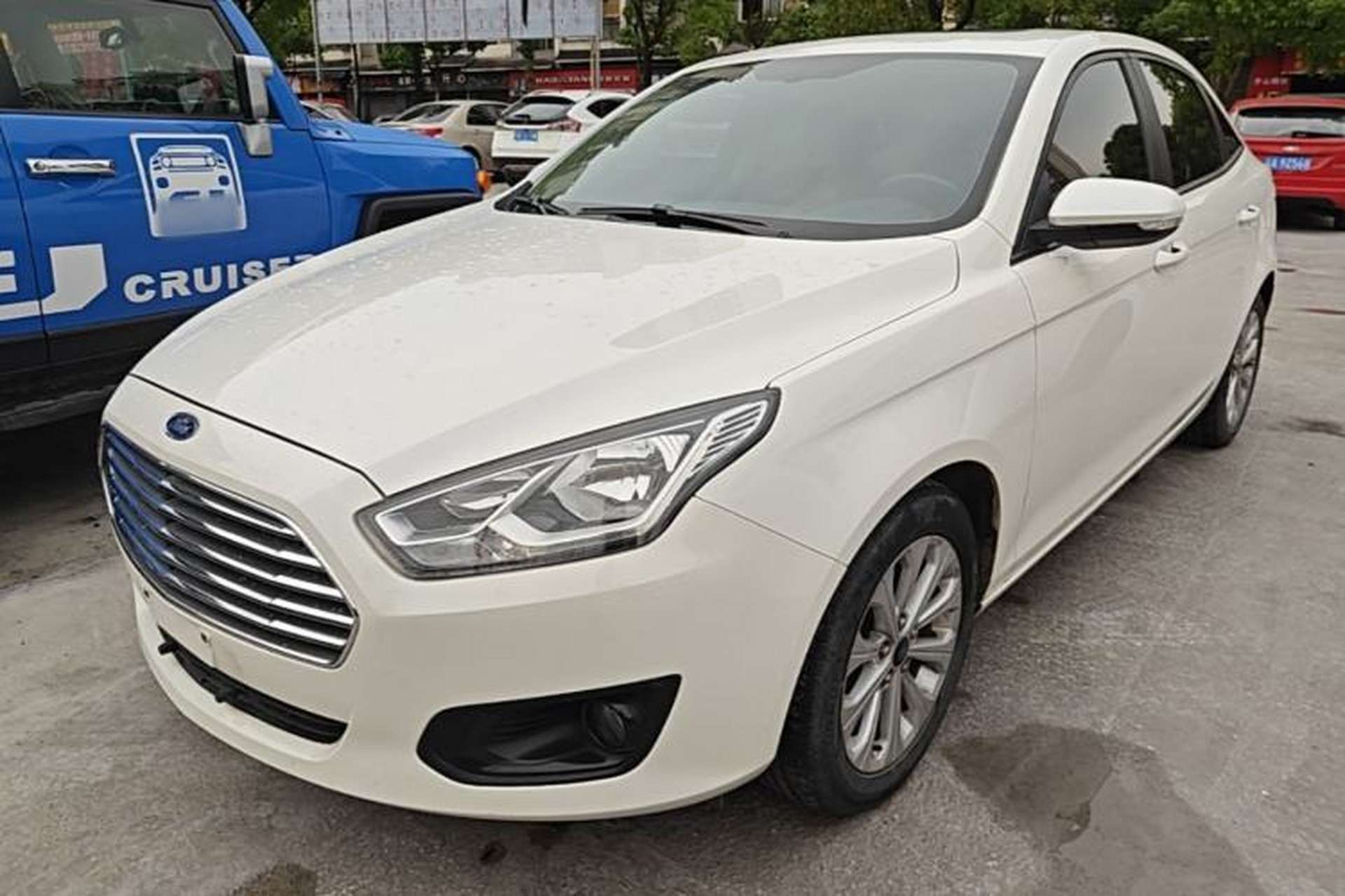 Used Ford Escort 2017 Happiness Edition 1.5L Automatic Fashion Version Front Left 45 Deg