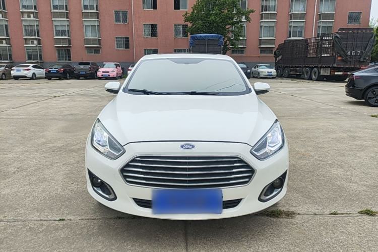 Used Ford Escort 2017 Happiness Edition 1.5L Automatic Fashion Version Front