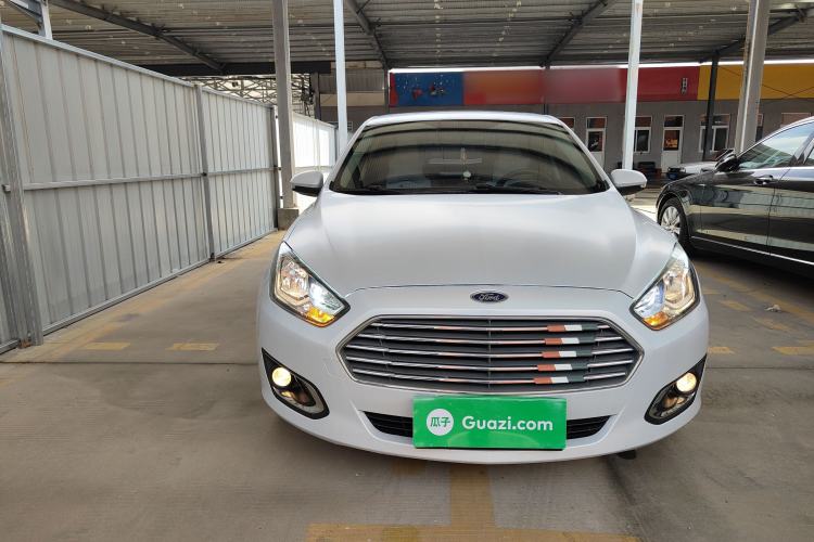 Used Ford Escort 2017 Happy Edition 1.5L Manual Fashion Model Front