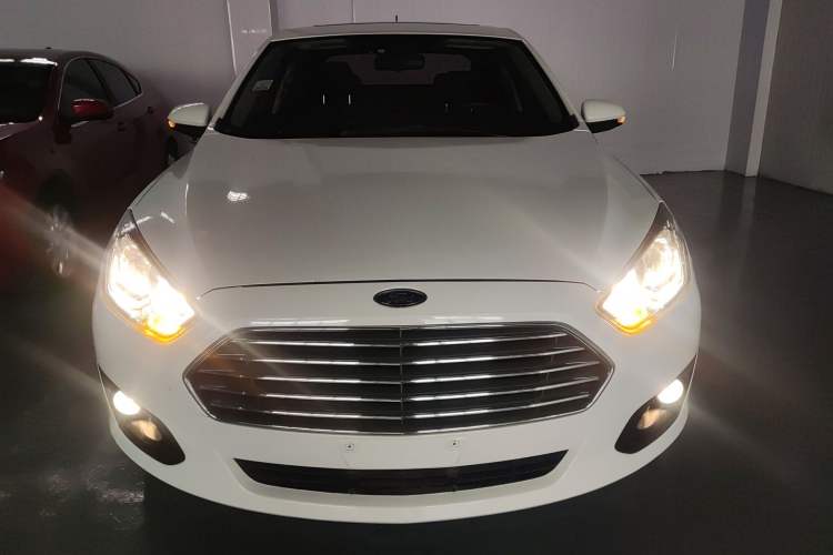 Used Ford Escort 2017 Happiness Edition 1.5L Automatic Fashion Version Front
