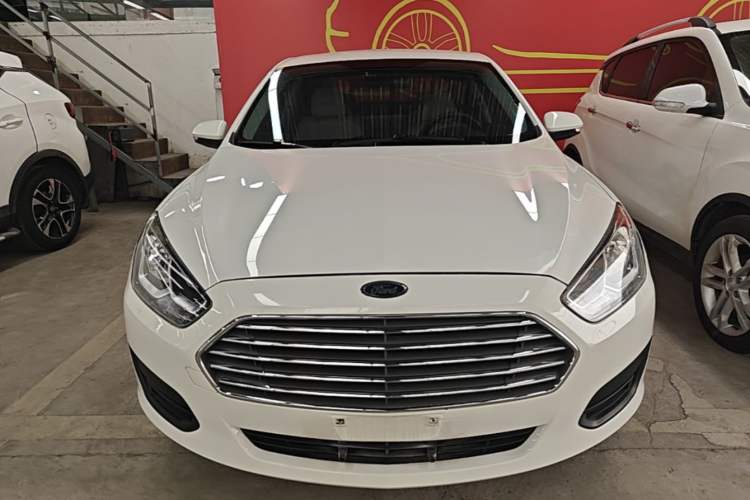 Used Ford Escort 2017 Revised Version 1.5L Automatic Comfort Edition Front