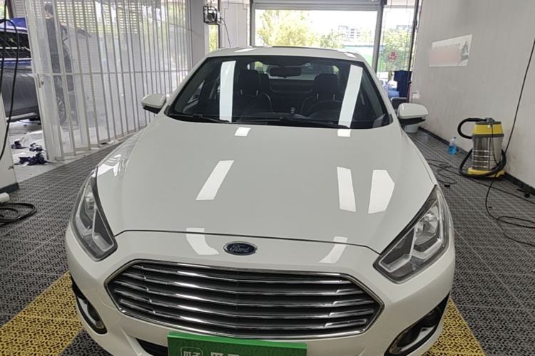 Used Ford Escort 2017 Happiness Edition 1.5L Automatic Fashion Version Front