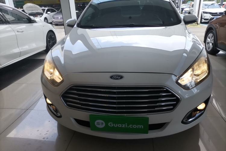 Used Ford Escort 2017 Happiness Edition 1.5L Automatic Fashion Version Front