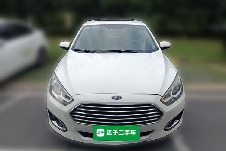 Used Ford Escort 2017 Happiness Edition 1.5L Automatic Fashion Version Front