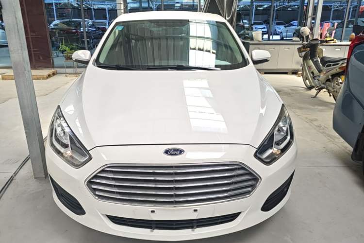 Used Ford Escort 2017 Revised Version 1.5L Automatic Comfort Edition Front