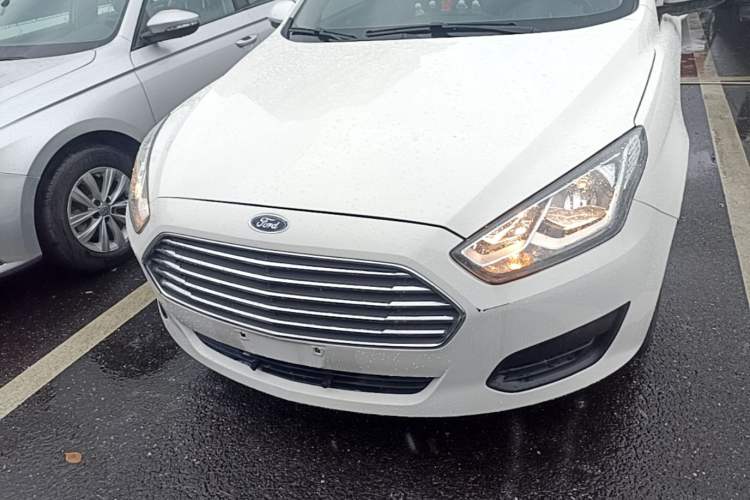 Used Ford Escort 2017 Revised Version 1.5L Automatic Comfort Edition Front