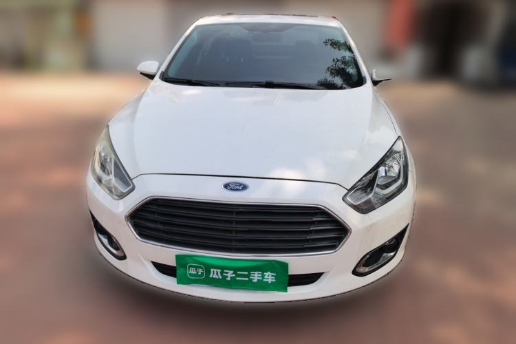 Used Ford Escort 2017 Happiness Edition 1.5L Automatic Fashion Version Front