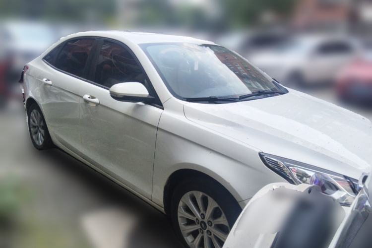 Used Ford Escort 2017 Happiness Edition 1.5L Automatic Fashion Version Front Right 45 Deg