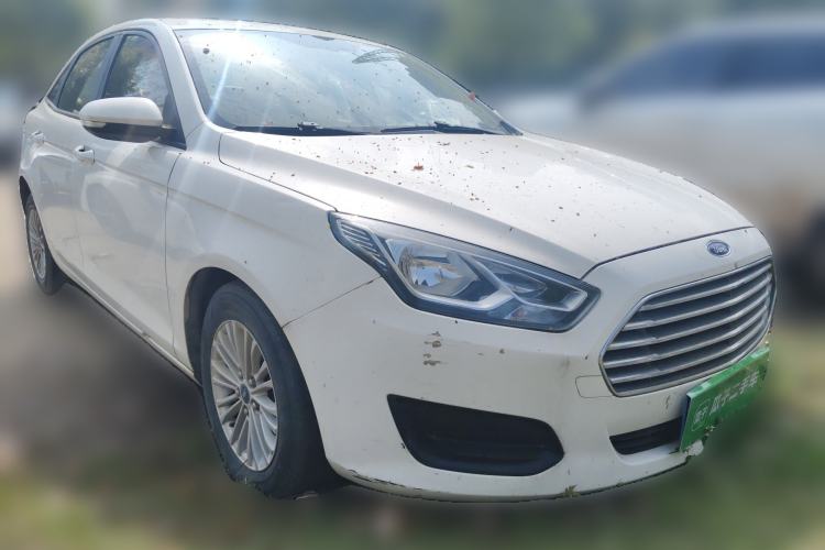 Used Ford Escort 2017 Revised Version 1.5L Automatic Comfort Edition Front Right 45 Deg